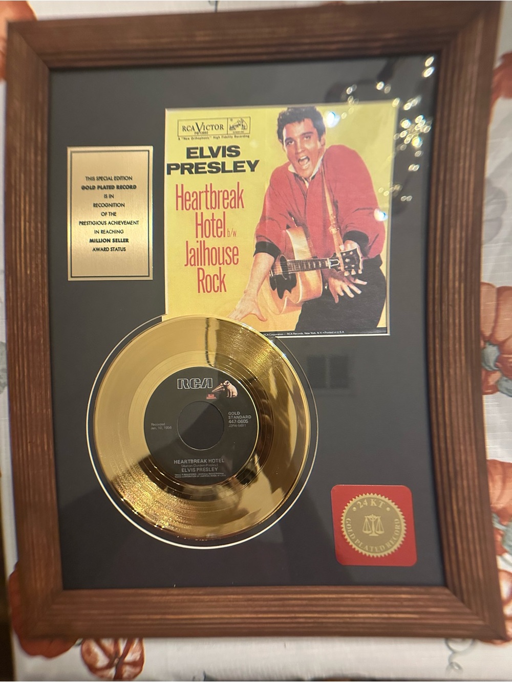 ELVIS PRESLEY MEGA MEMORABILIA LOT FRAMED DISPLAYS VIVA LAS VEGAS & GOLD RECORD